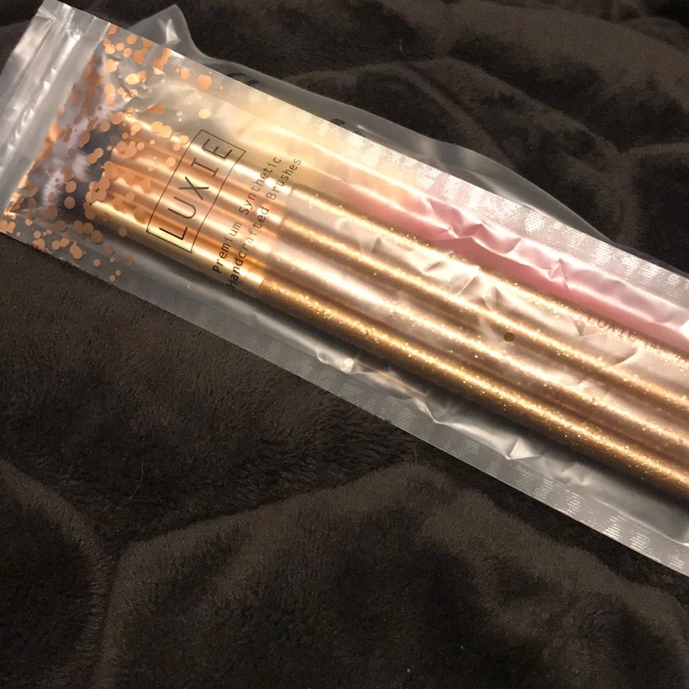 Luxie Brushes- set of 4